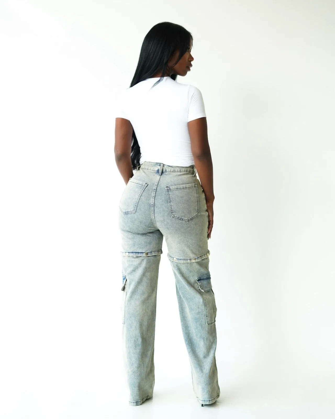 SNAP BACK CARGO JEANS