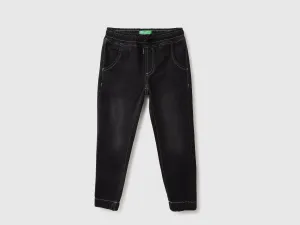 Solid Jogger Fit Jeans