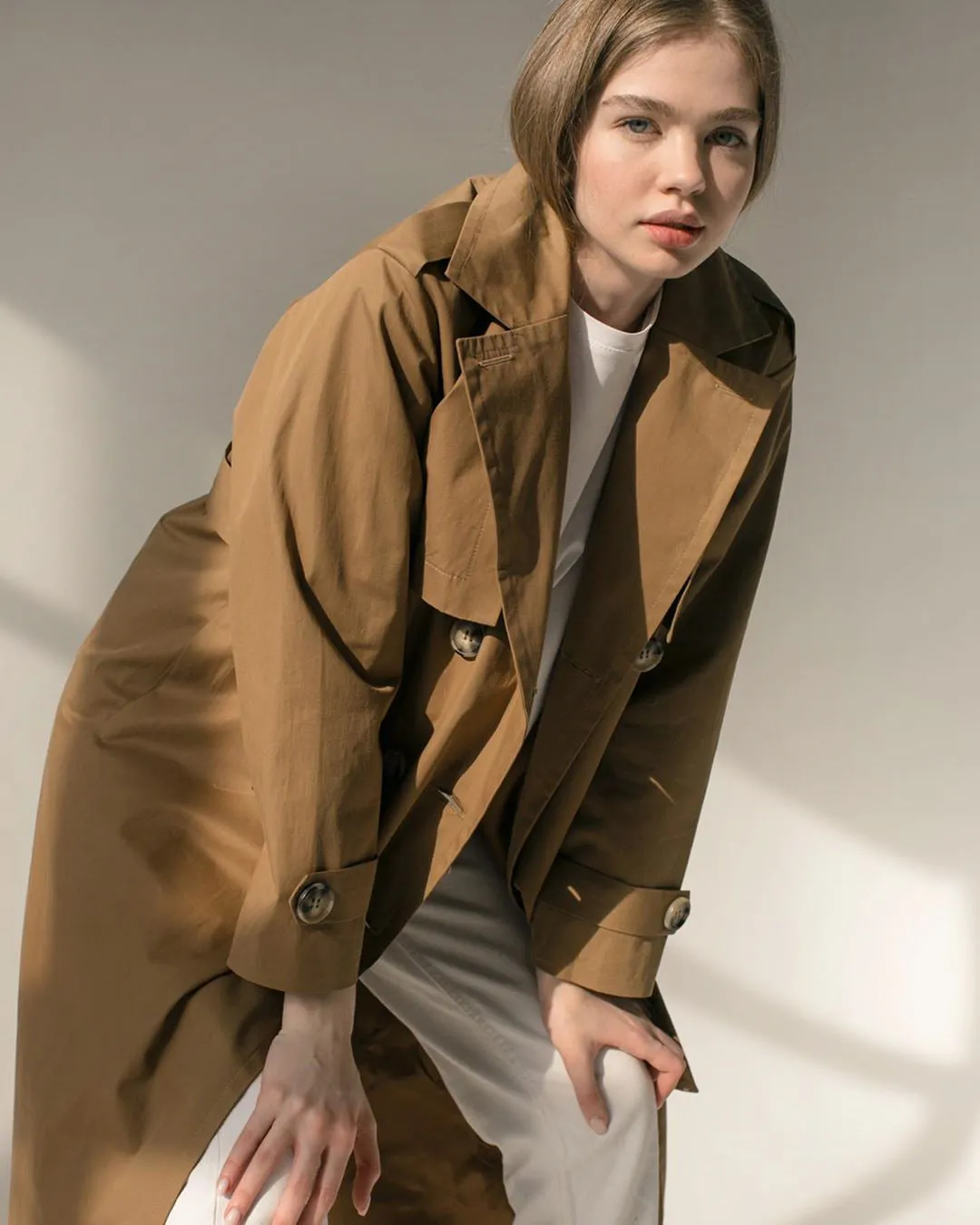 Splicing Lapel Lace-up Belt Windbreaker Coat