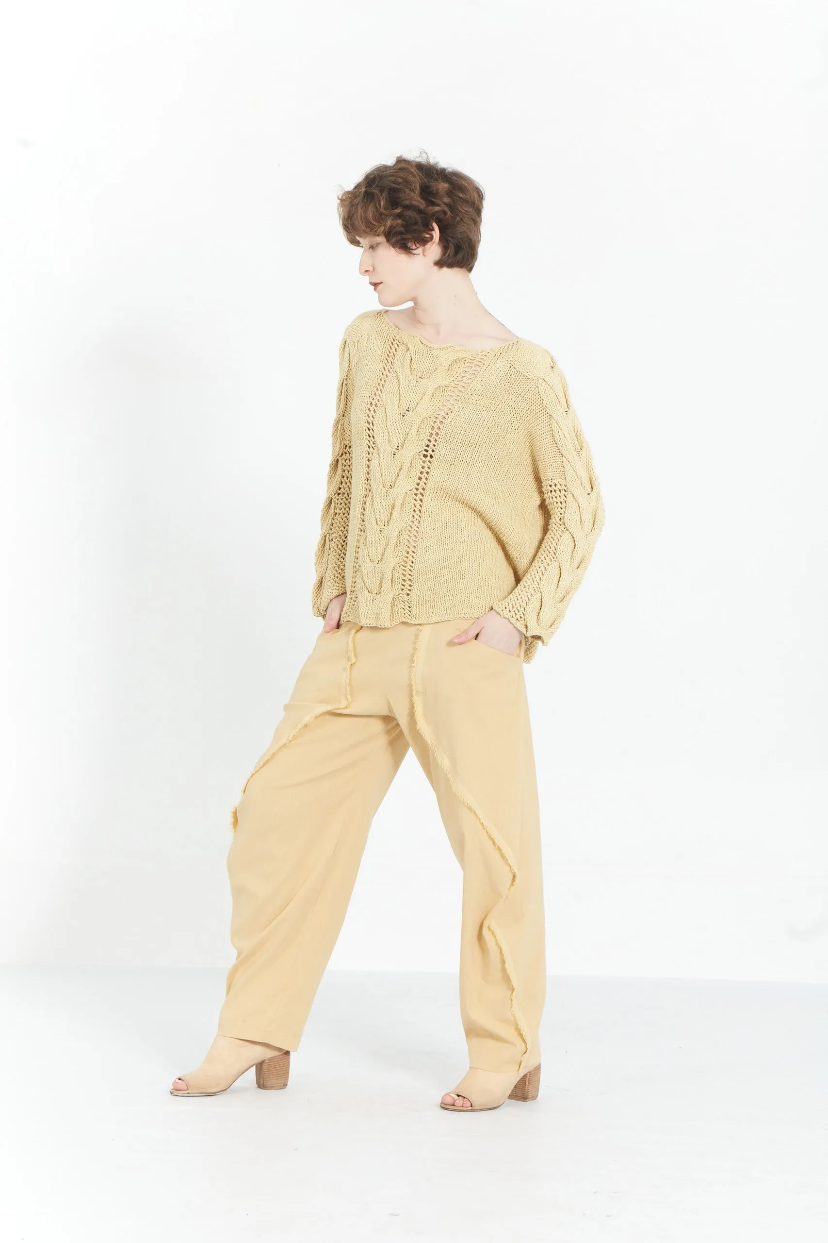 Sunn Sweater
