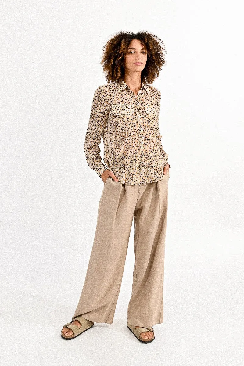 The Savannah Pocket Shirt