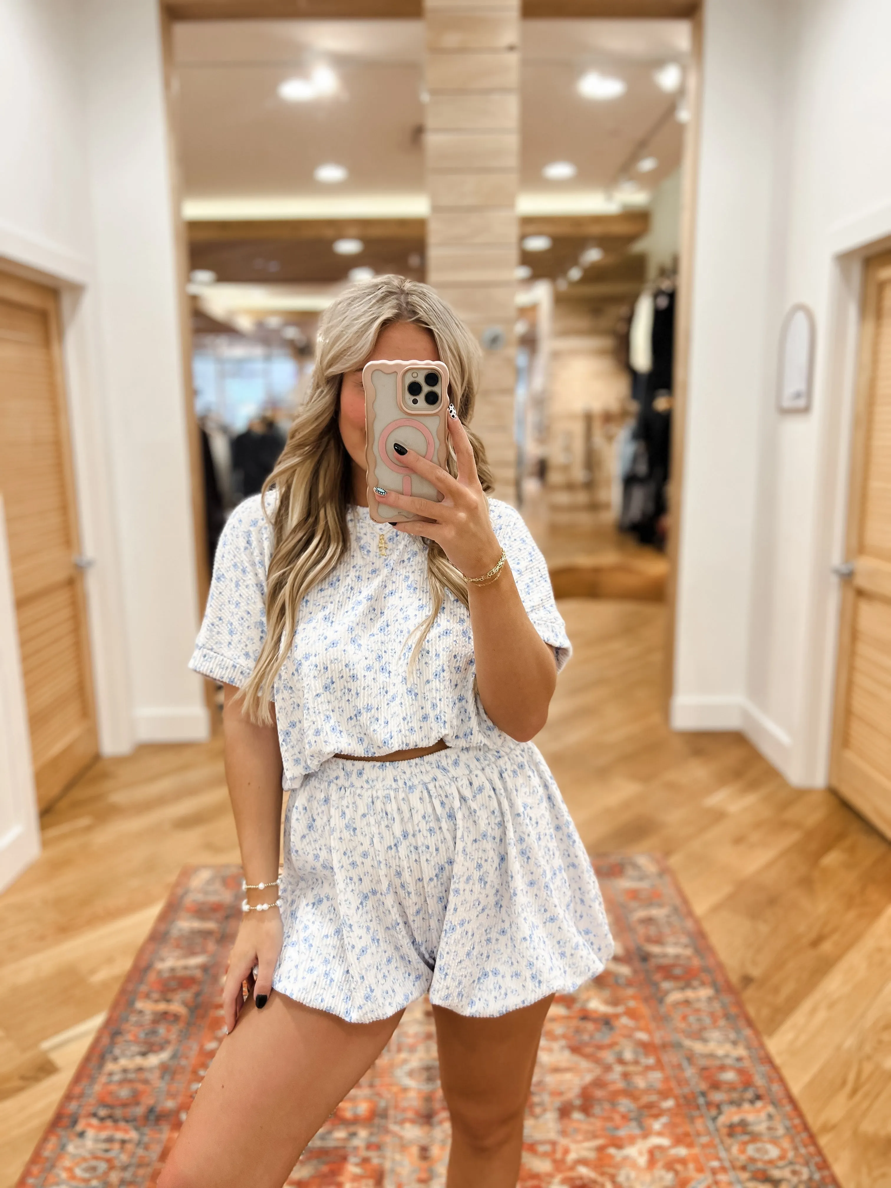 Urban Rib Cuff Short Sleeve with Bubble Hem Top