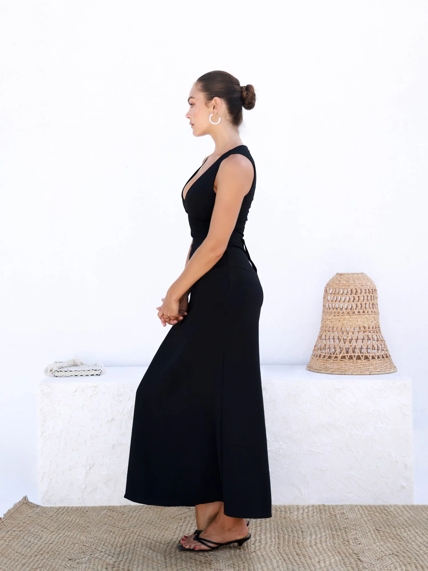 V-Neck Bustier Detail Maxi Dress