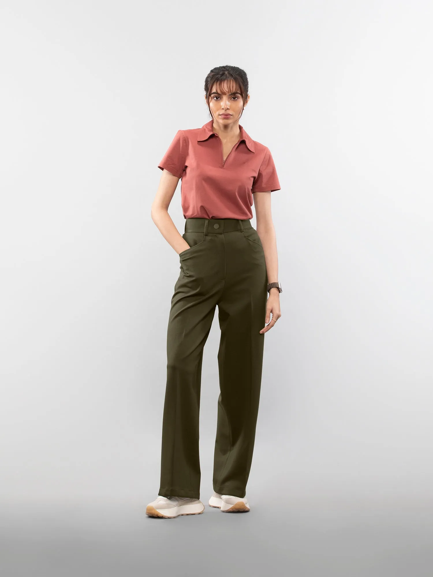 Wide-leg trouser