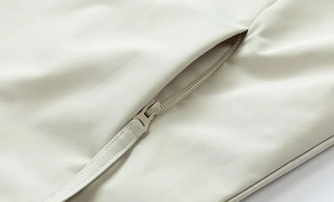 Windproof and Stain-resistant Zip-up Rain Coat for Men