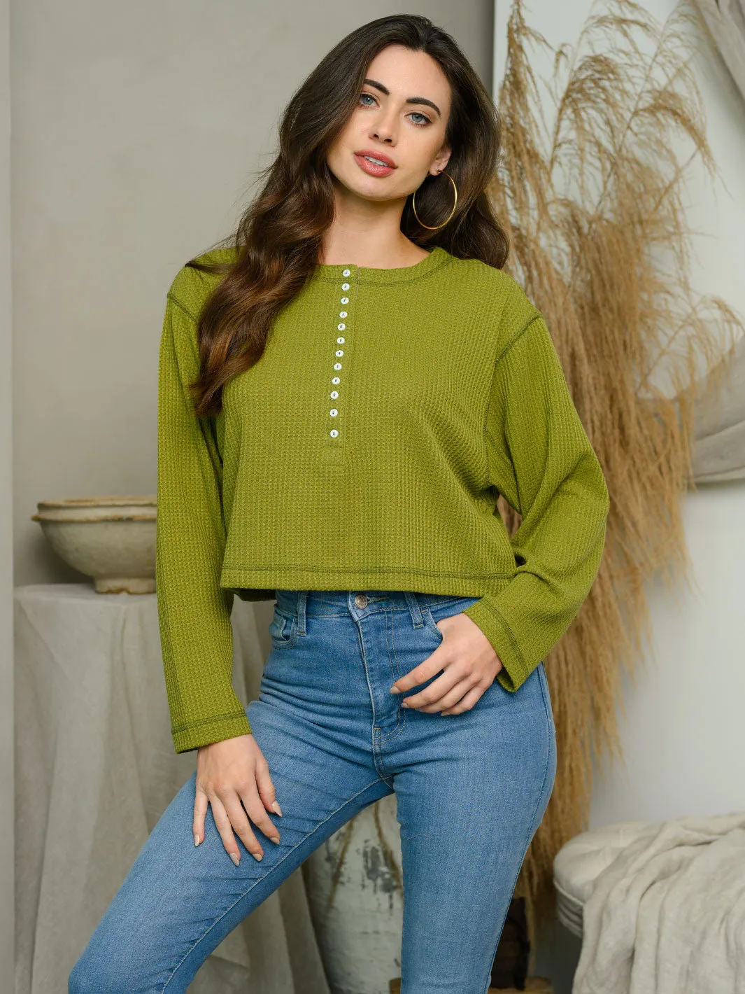 WOMEN'S LONG SLEEVE BUTTON DETAIL TOP