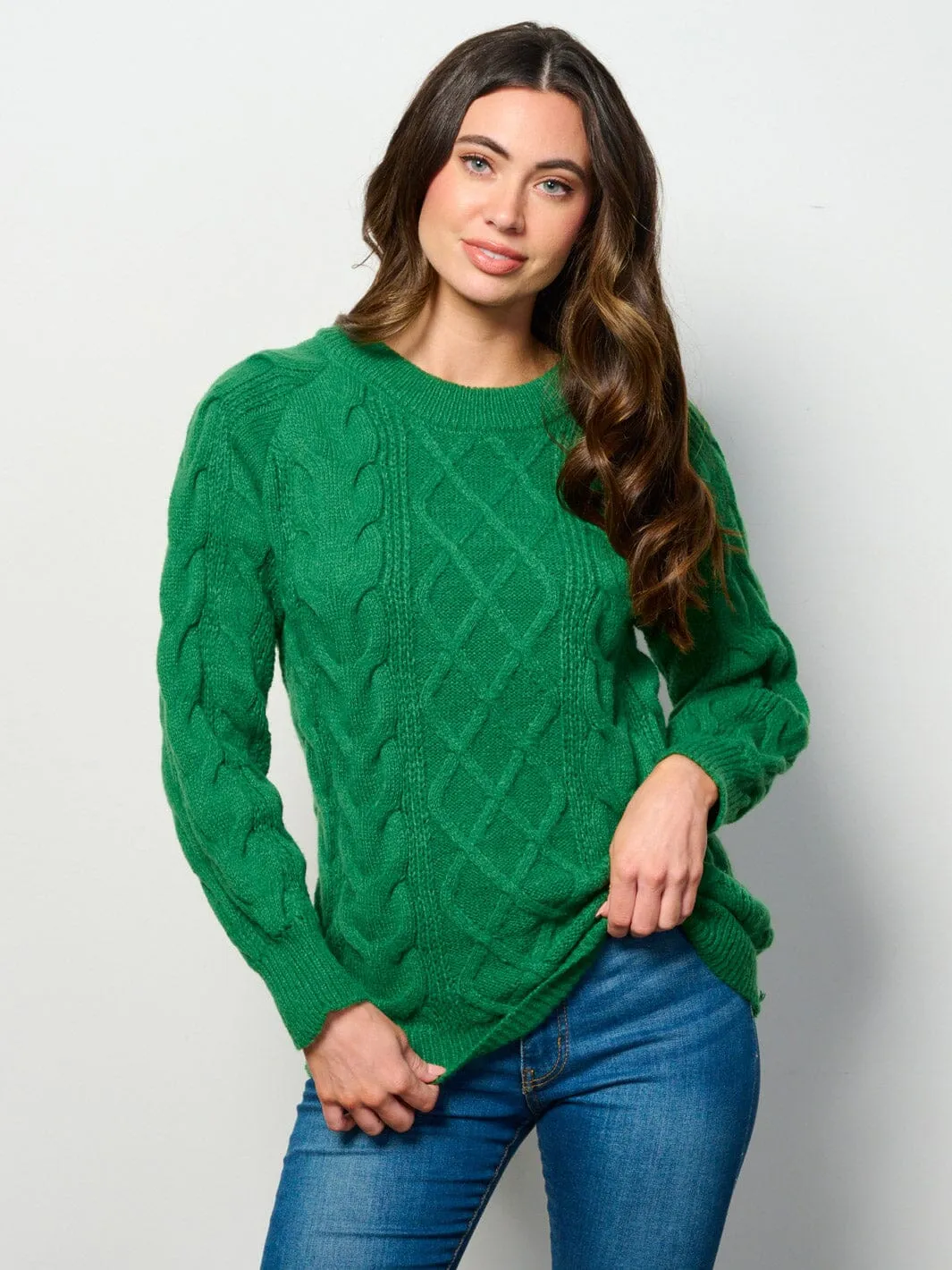 WOMEN'S LONG SLEEVE CABLE KNIT PULLOVER SWEATER