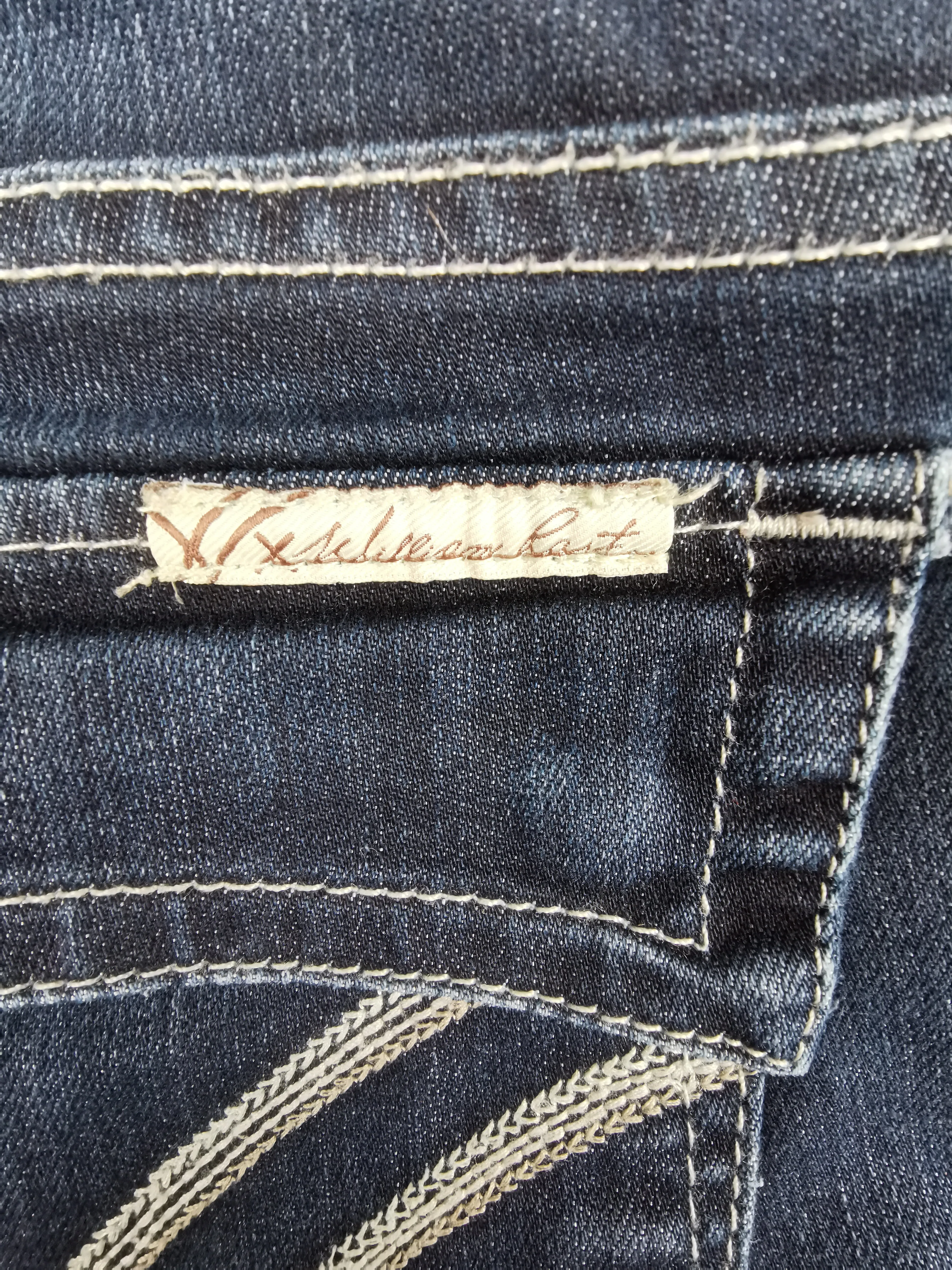 WOMENS SIZE 30 - WILLIAM RAST, Low Rise, Boot-cut Maternity Jeans EUC B11